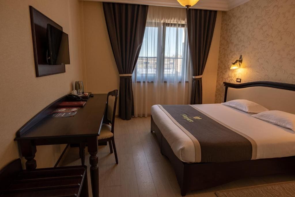 Standard Double Room 3 * room - Image 2