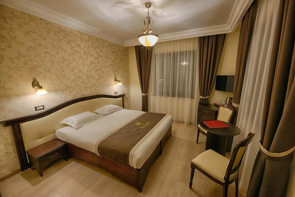 Executive Double Room room - Image 3