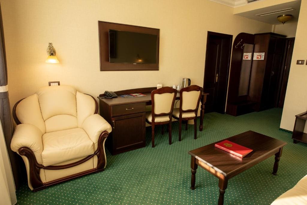 Suite with Balcony room - Image 1