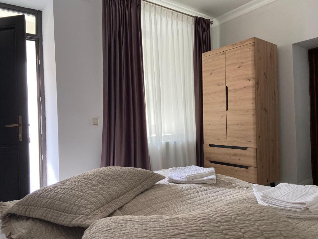 Deluxe Double Room room - Image 3