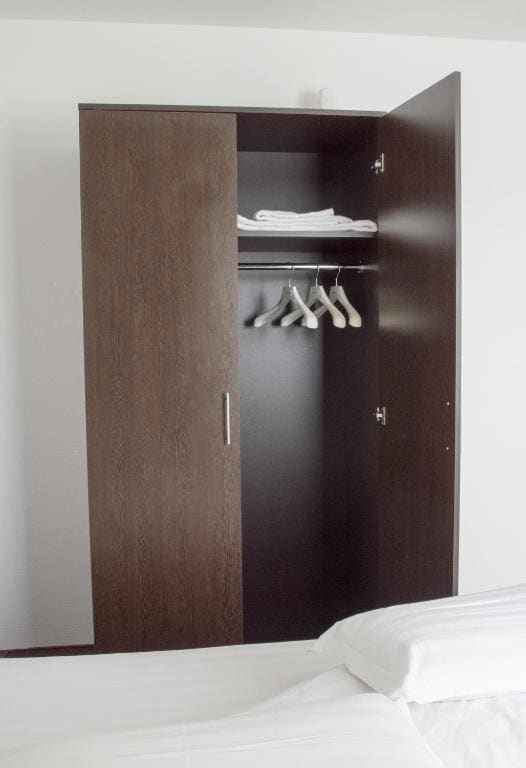 Double Room with Private Bathroom room - Image 2