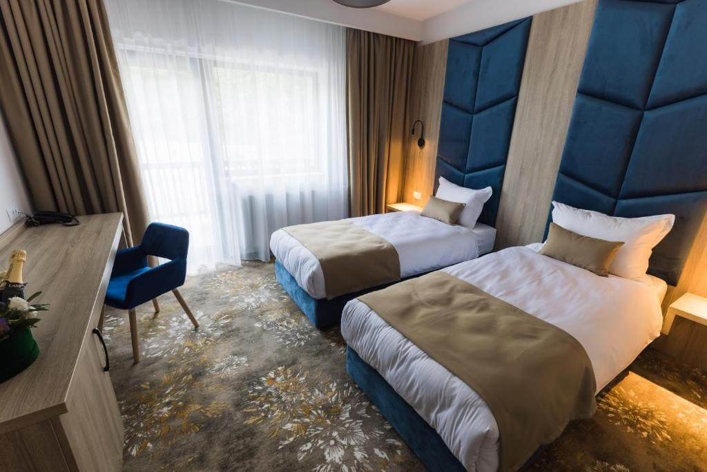 Twin Room with Balcony room - Image 1