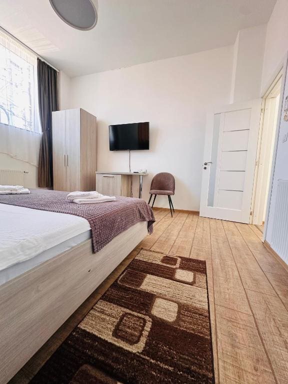 Deluxe Studio room - Image 2