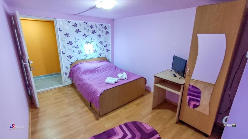 Large Double Room room - Image 2