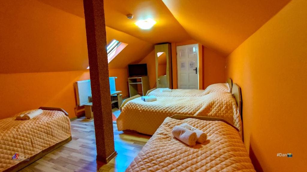 Quadruple Room room - Image 3