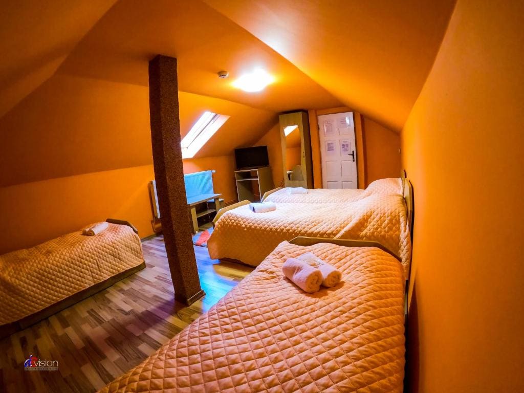 Quadruple Room room - Image 2