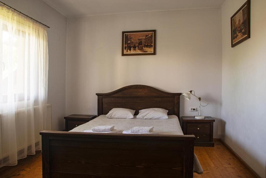 Studio with Garden View room - Image 3