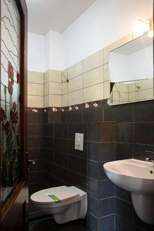 Studio with Garden View room - Image 2