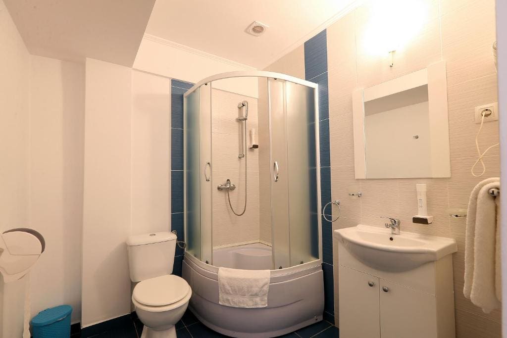 Standard Double Room room - Image 1
