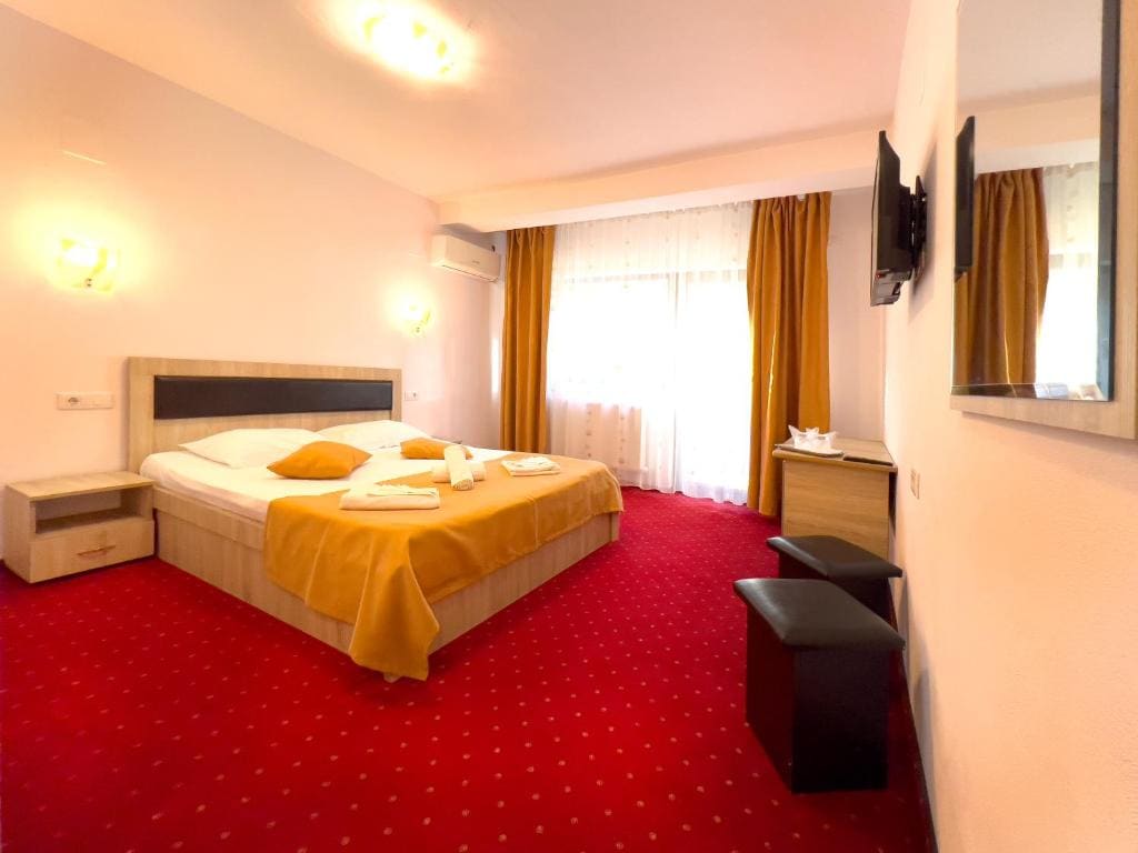 Superior Double Room room - Image 3