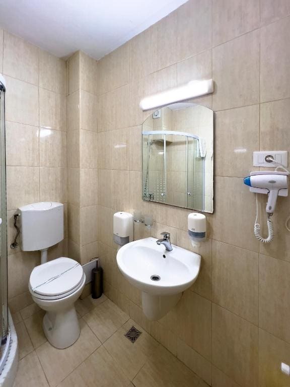 Twin Room room - Image 1