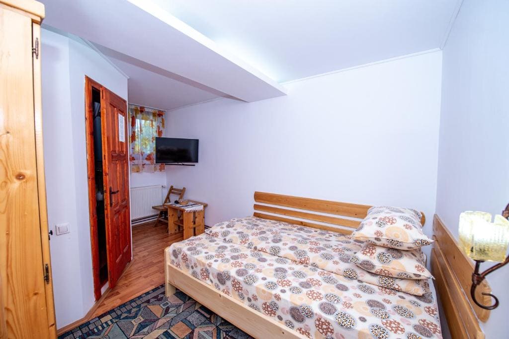Small Double Room room - Image 1