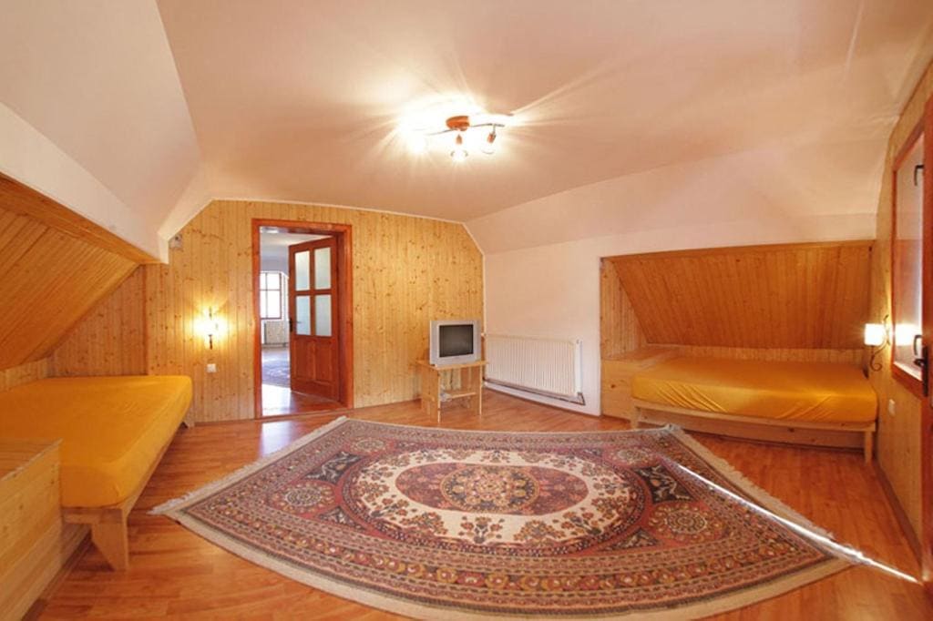 Suite room - Image 1