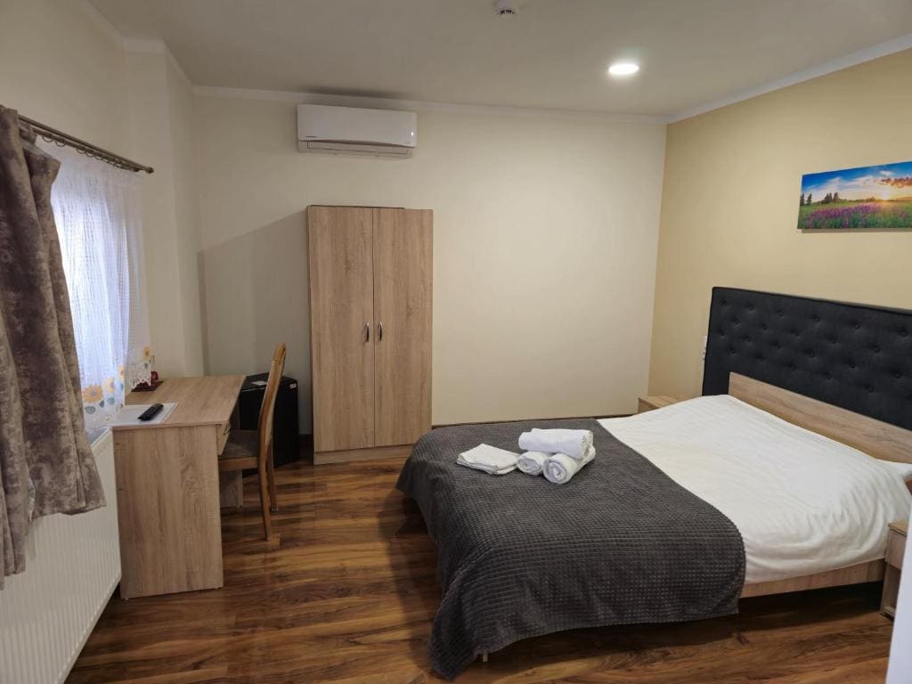 Double Room room - Image 1