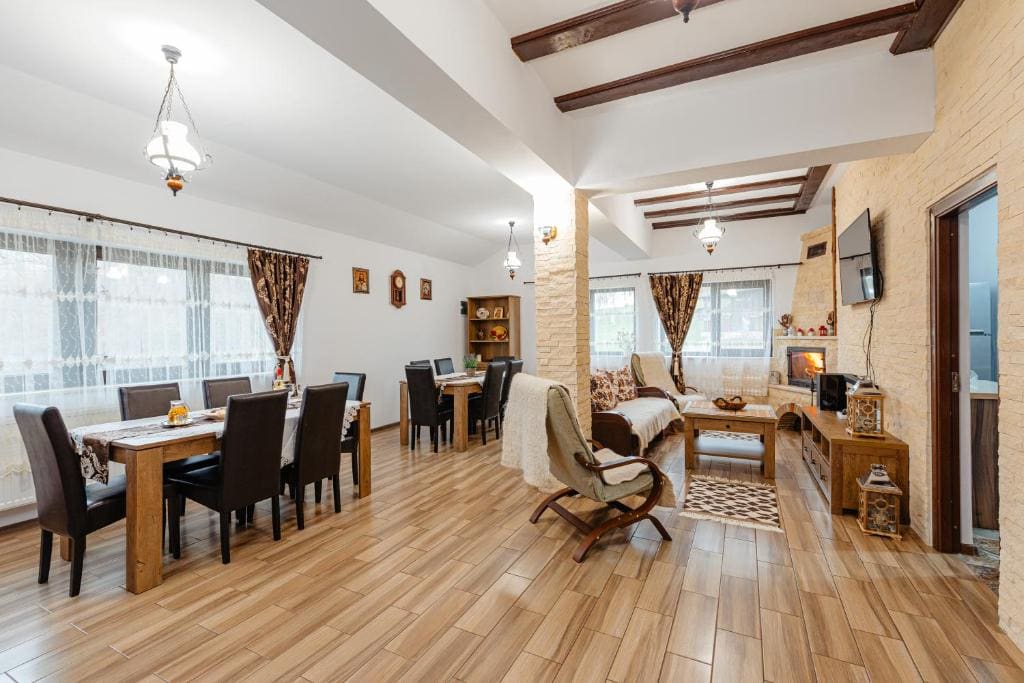 Superior Villa room - Image 3