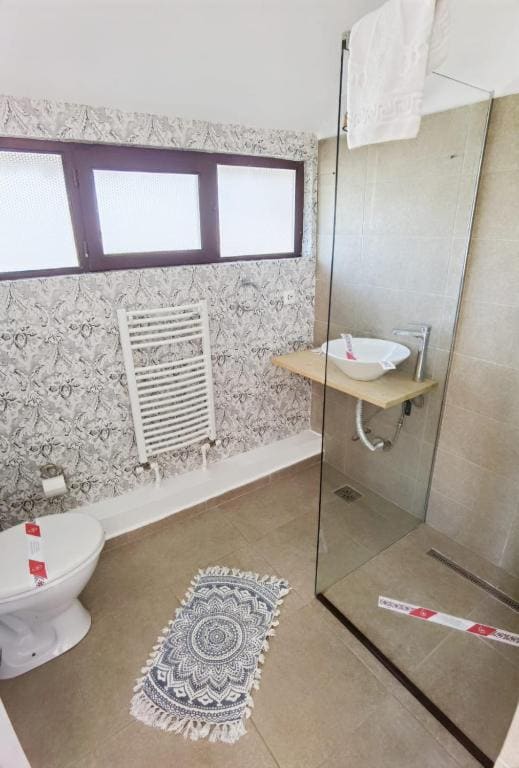 Deluxe Room room - Image 1