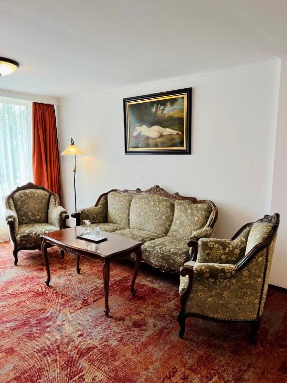 Two-Bedroom Apartment room - Image 3