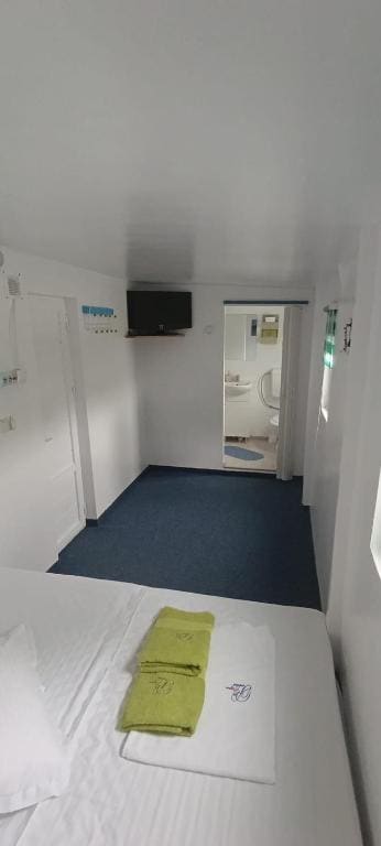 Deluxe Double Room (1 adult + 1 child) room - Image 2