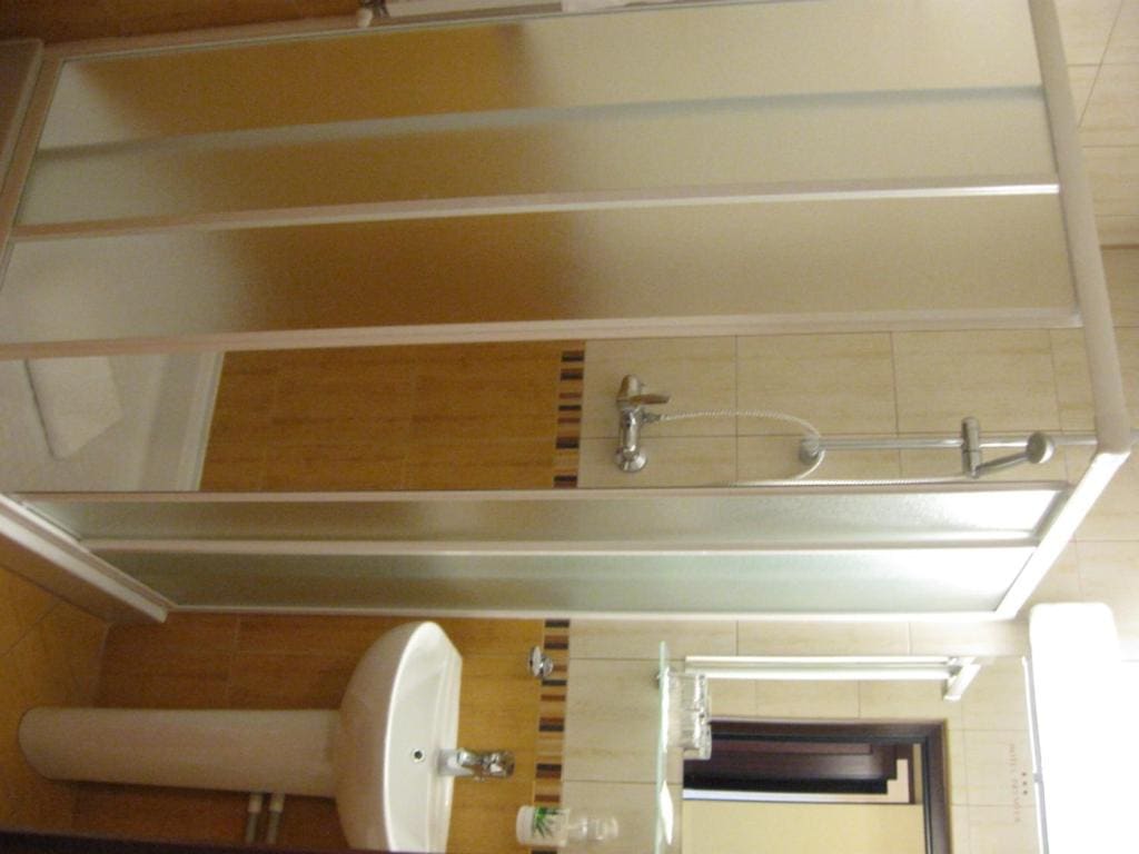 Room Selected at Check In room - Image 1
