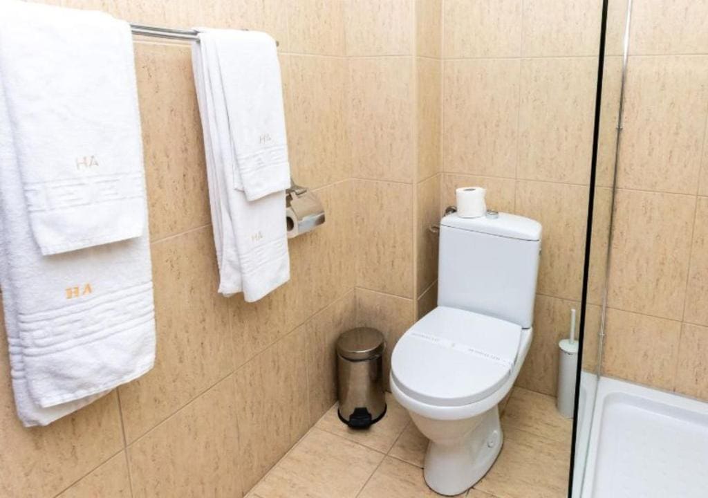 Double or Twin Room room - Image 3