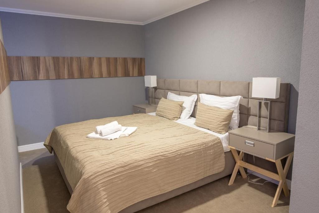 Deluxe Double Room with Balcony room - Image 1