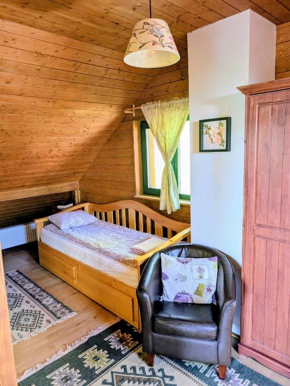 Quadruple Room with Mountain View room - Image 2