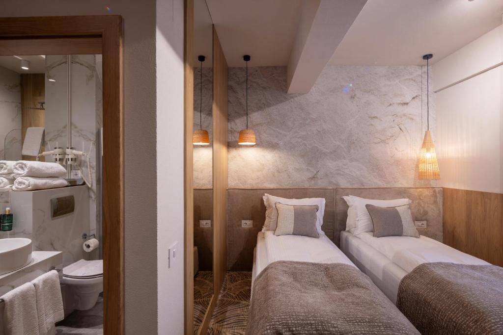 Double Room room - Image 2