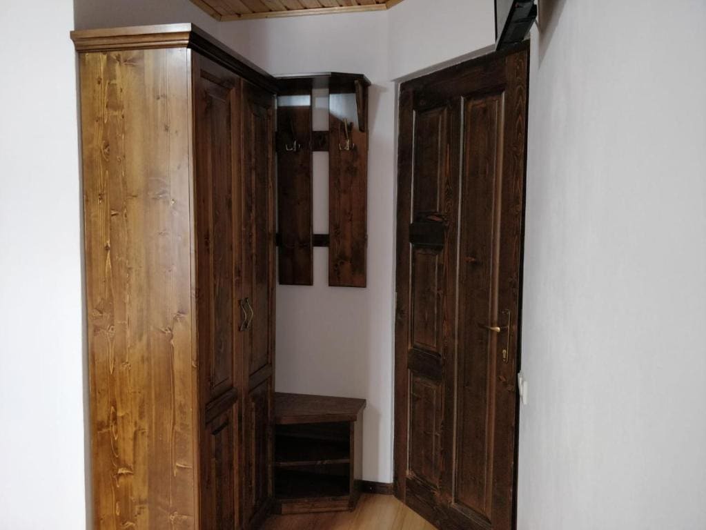 Double Room with Mountain View room - Image 2