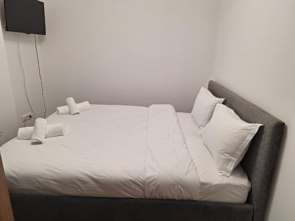 Premium Double Room room - Image 3
