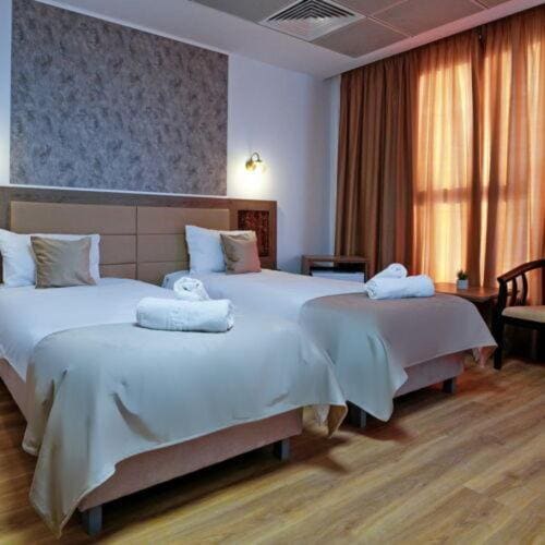 Premium Twin Room room - Image 1