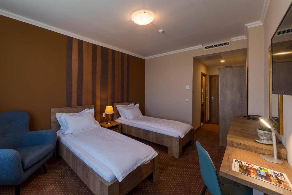 Superior Double Room room - Image 2