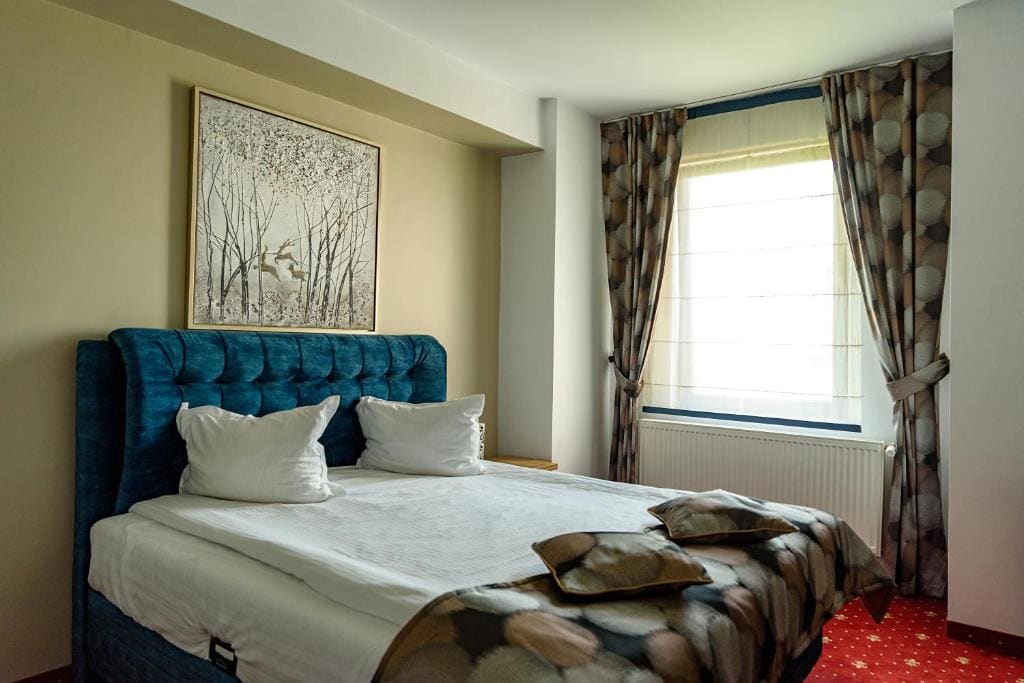 Deluxe Apartment room - Image 2