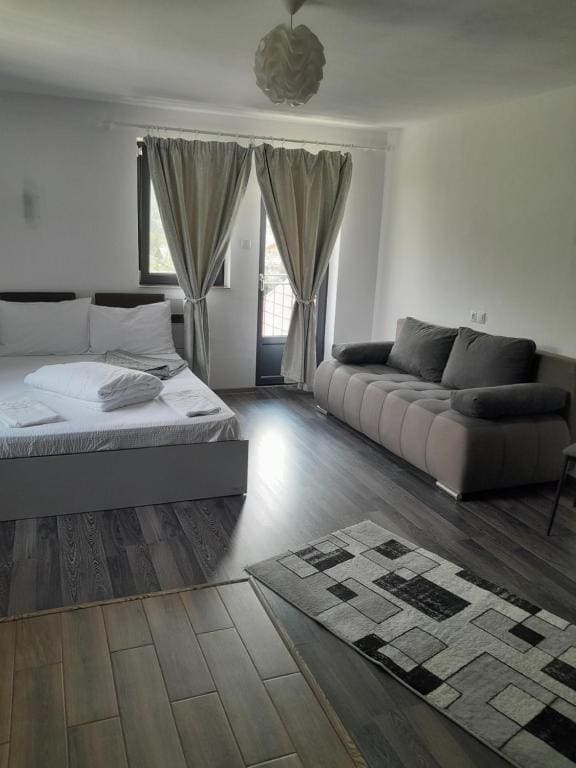 Family Studio room - Image 2