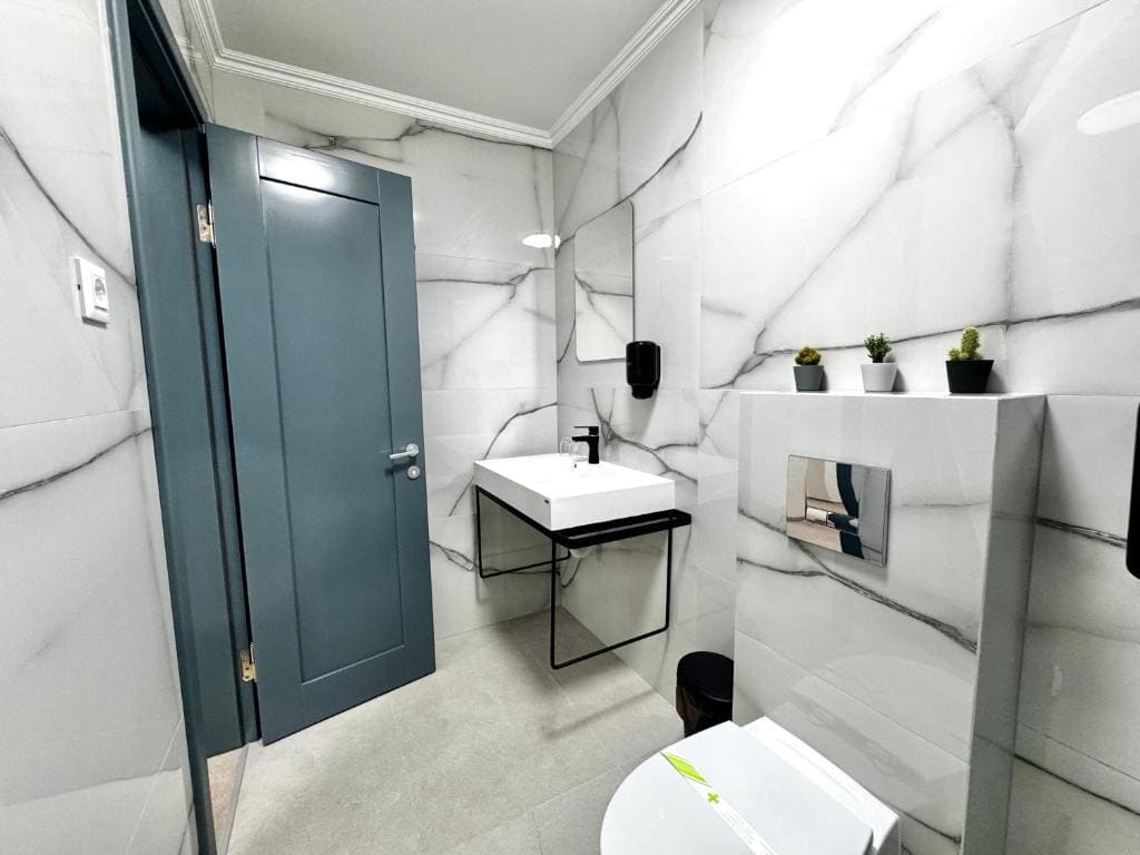 Apartment room - Image 3