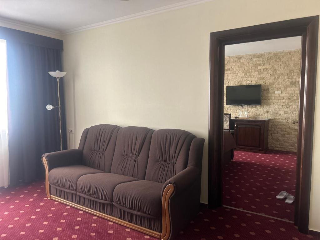 Apartment with Balcony room - Image 1