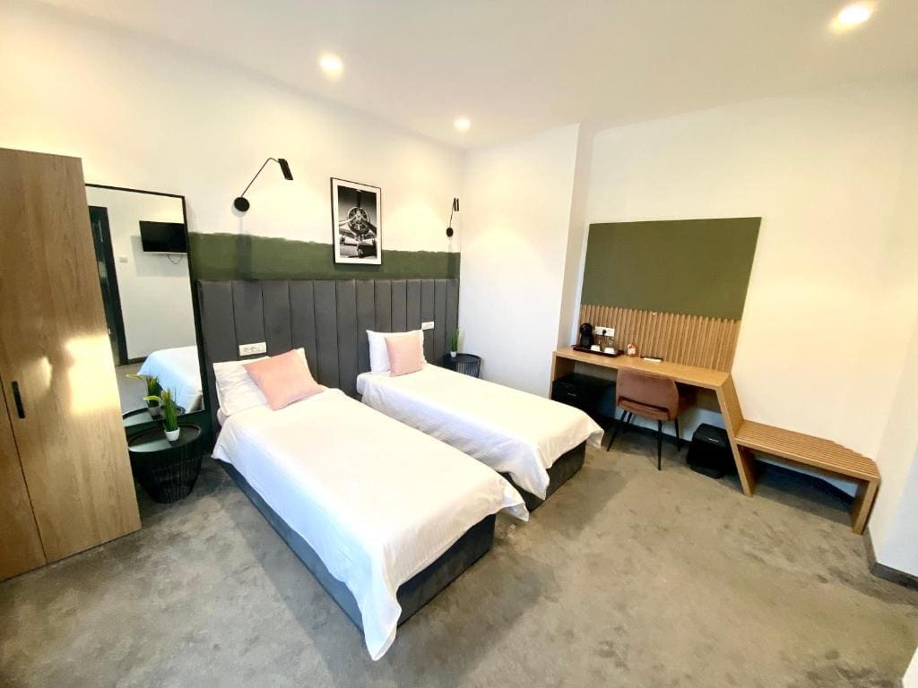 Small Double or Twin Room room - Image 2