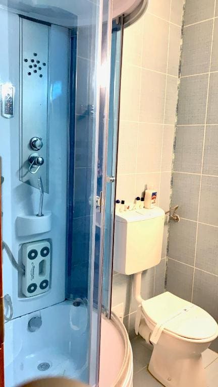 Two-Bedroom Suite room - Image 1