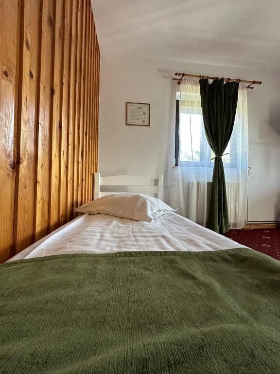 Triple Room with Balcony room - Image 1