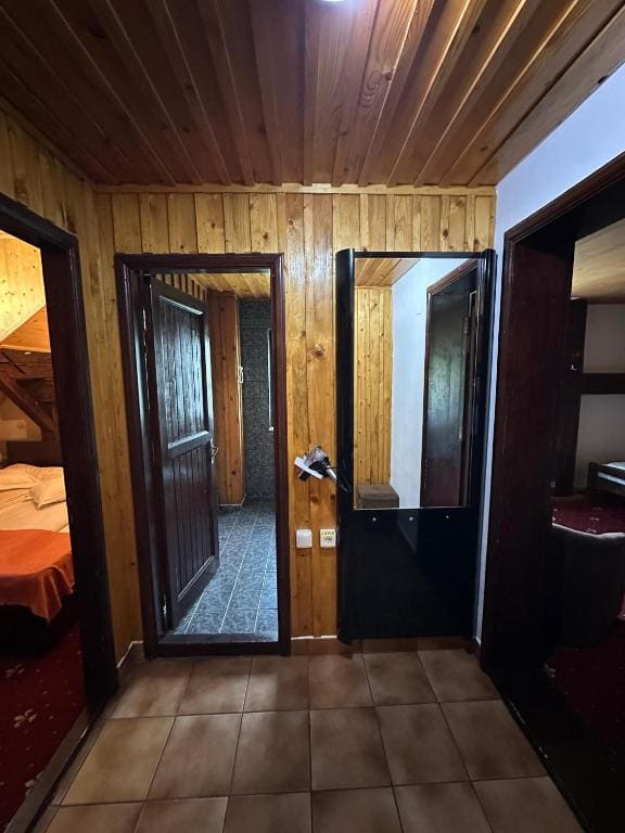 Two-Bedroom Apartment- Attic room - Image 2