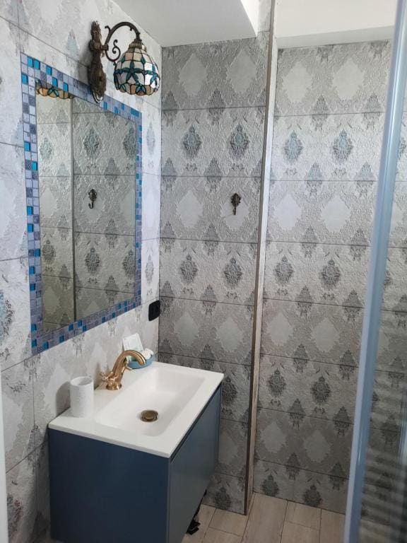 Deluxe Double Room room - Image 1