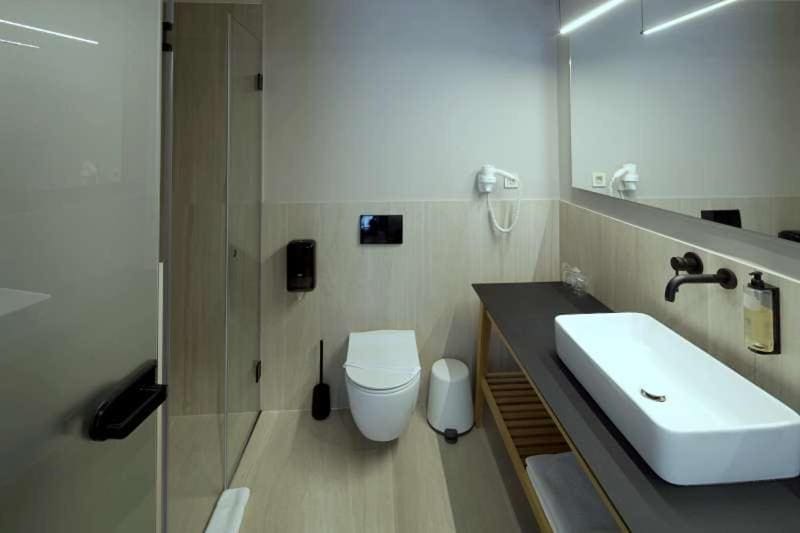Premium Room room - Image 2