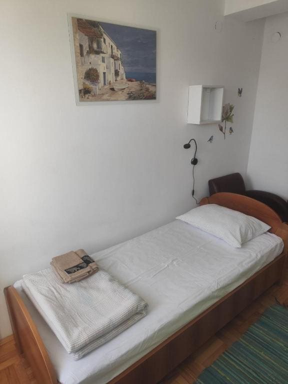 Double Room with Balcony room - Image 3
