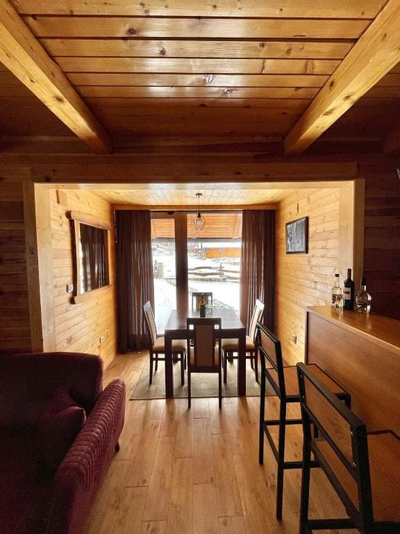 Holiday Home room - Image 3