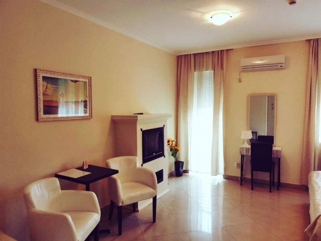 Triple Room room - Image 3