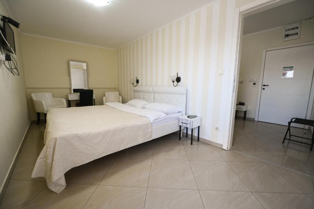 Economy Double or Twin Room room - Image 1