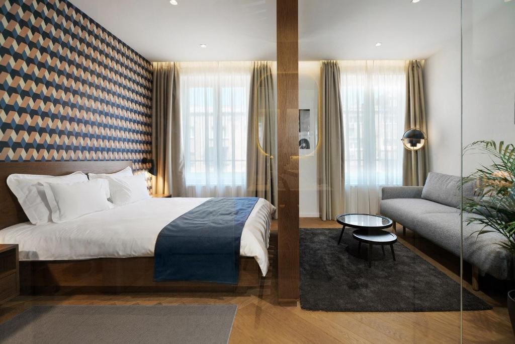 Executive Suite room - Image 1
