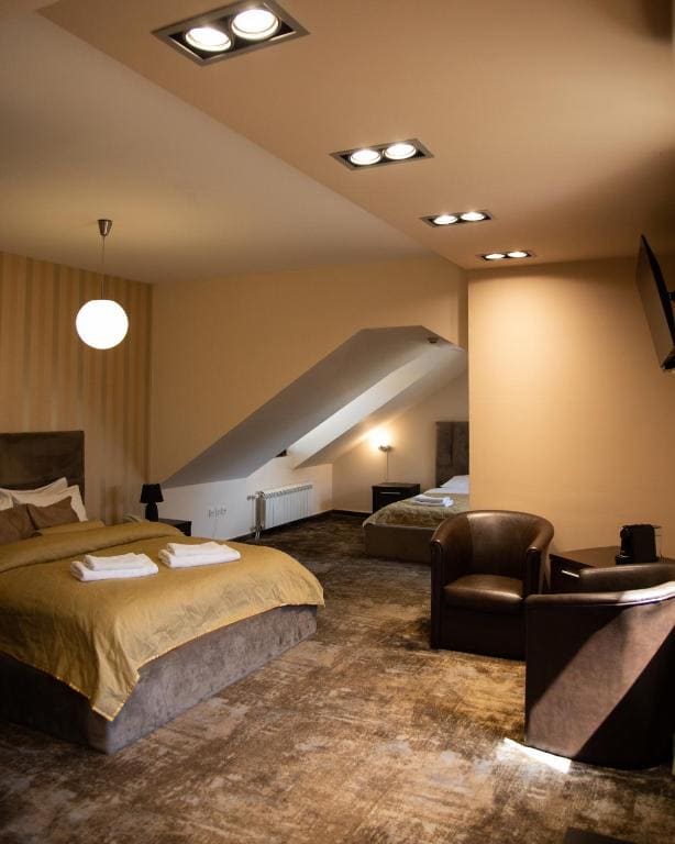 Quadruple Room with Garden View room - Image 1