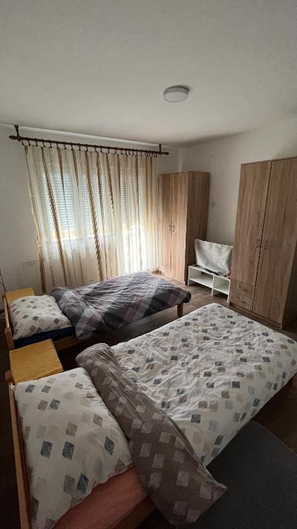 Twin Room room - Image 3