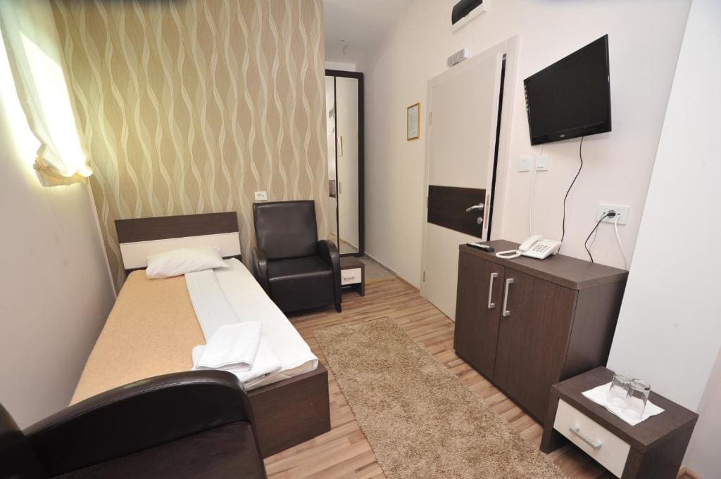 Twin Room room - Image 2