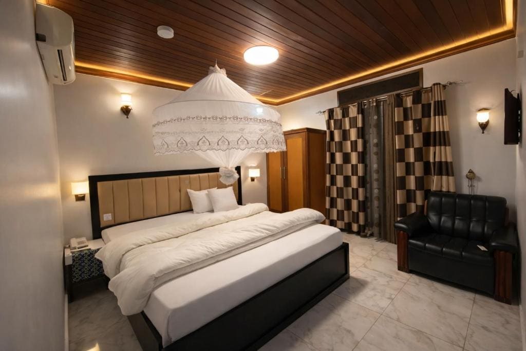 Deluxe Double Room with Balcony room - Image 1